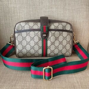 Authentic Gucci vintage web sherry line crossbody bag 89.02.055 (R00)